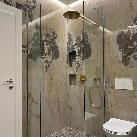 Bright & Modern Family Flat * Тирана