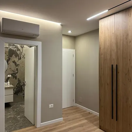 Bright & Modern Family Flat * تيرانا