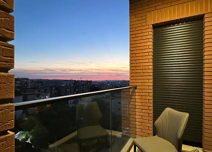 شقة Bright & Modern Family Flat